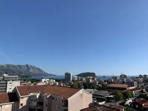 Rent, one bedroom apartment, 80m², Rozino, Budva - image 10