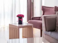 Izdavanje, jednosoban stan, 77m², Centar, Budva - image 2