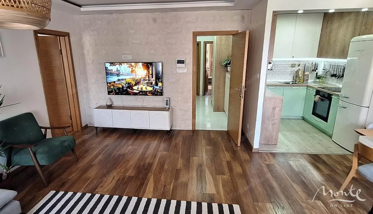 Prodaja, trosoban stan, 89m², Podgorica, Crna Gora