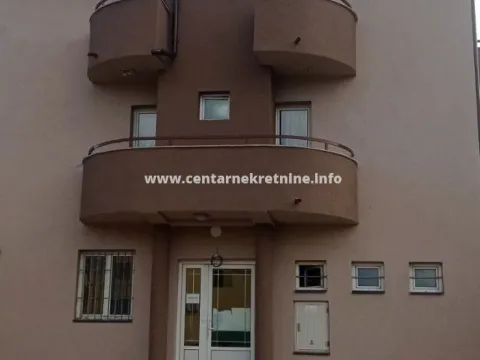 Prodaja, kuća, 574m², Stari Aerodrom, Podgorica - image 4