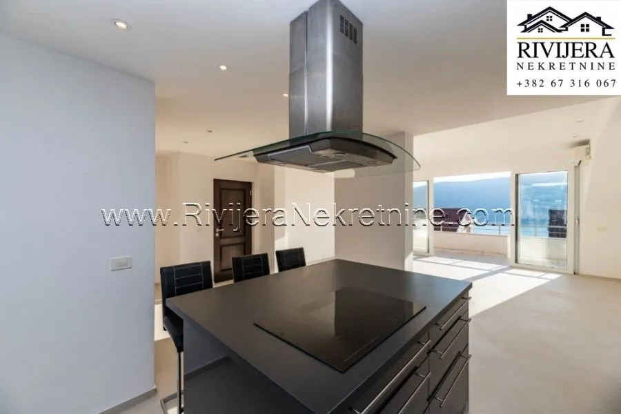 Prodaja, kuća, 297m², Topla, Herceg Novi