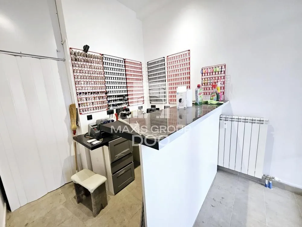 Rent, office space, 70m², Voždovac Sve Podlokacije, Beograd