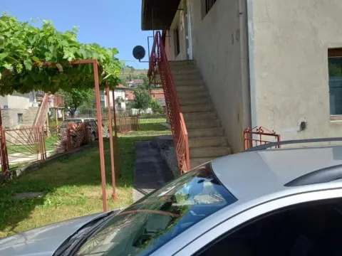 Prodaja, kuća, 220m², Bijelo Polje, Crna Gora - image 8