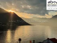 Sale, two bedroom apartment, 85m², Dobrota, Kotor - image 1