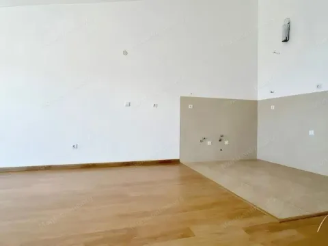 Prodaja, trosoban stan, 169m², Petrovac, Budva - image 8