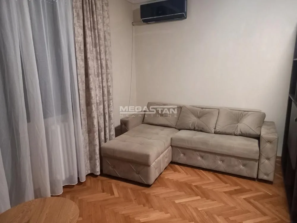 Rent, one bedroom apartment, 42m², Čukarica, Beograd