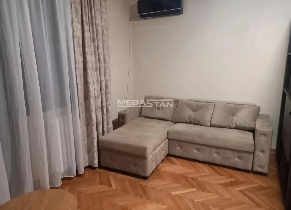 Izdavanje, jednosoban stan, 42m², Čukarica, Beograd