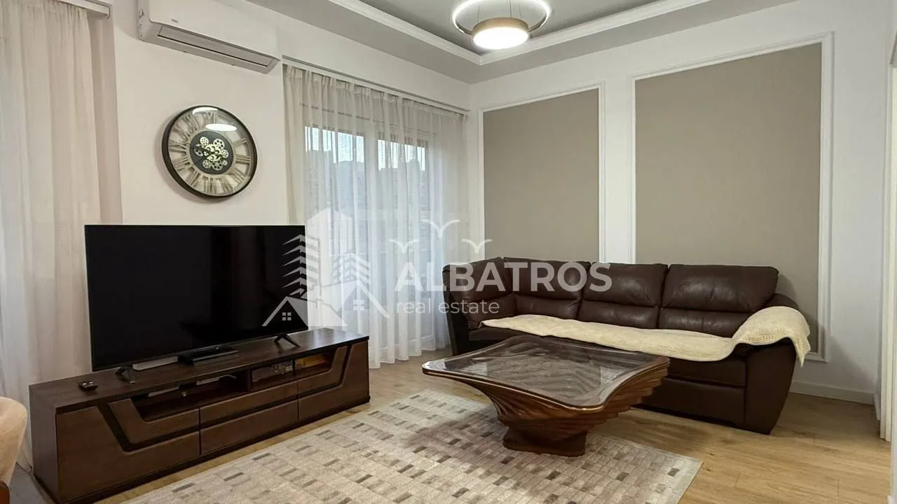 Rent, two bedroom apartment, 90m², Bar, Crna Gora