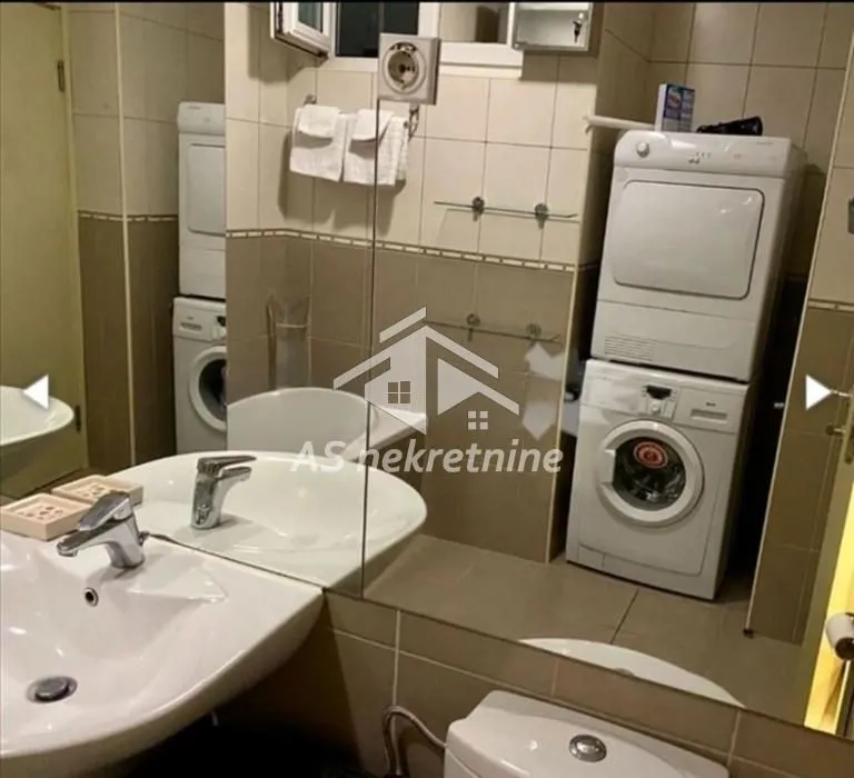 Rent, three bedroom apartment, 87m², Novi Beograd Blok 63, Novi Beograd Sve Podlokacije