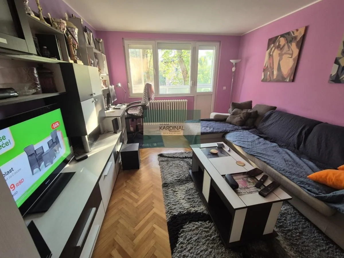 Prodaja, trosoban stan, 73m², Centar, Jagodina