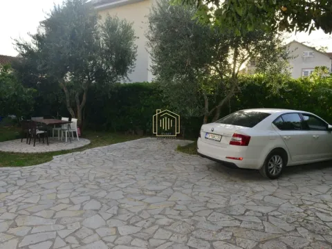 Izdavanje, dvosoban stan, 100m², Seljanovo, Tivat - image 20