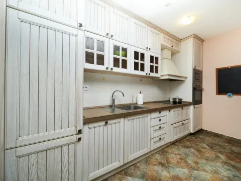 Prodaja, kuća, 495m², Ivanovići, Budva - image 3