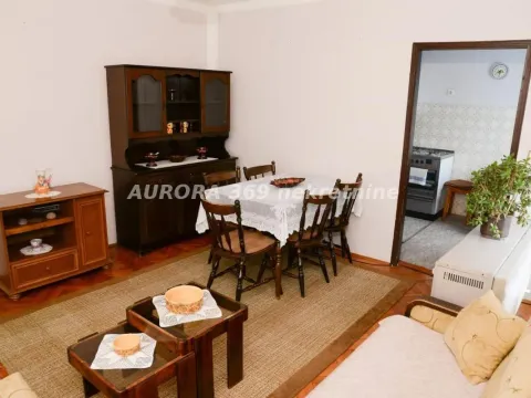 Prodaja, trosoban stan, 92m², Vrnjačka Banja, Srbija - image 6