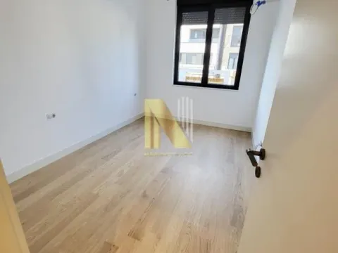 Izdavanje, poslovni prostor, 66m², Bulevar Evrope, Novi Sad Sve Podlokacije - image 8