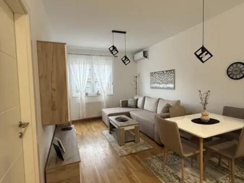 Rent, one bedroom apartment, 37m², Bulevar Evrope, Novi Sad Sve Podlokacije - image 3
