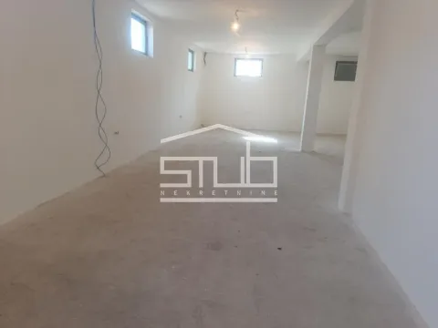 Izdavanje, poslovni prostor, 160m², Veliki Mokri Lug, Zvezdara Sve Podlokacije - image 11