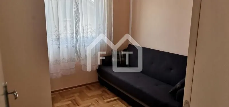Izdavanje, stan, 120m², Zemun Sve Podlokacije, Beograd