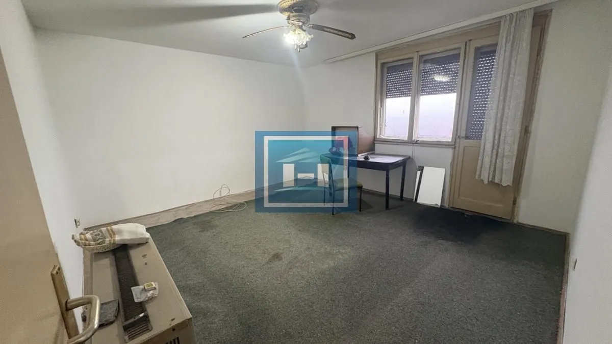 Prodaja, dvosoban stan, 50m², Vašarište, Jagodina