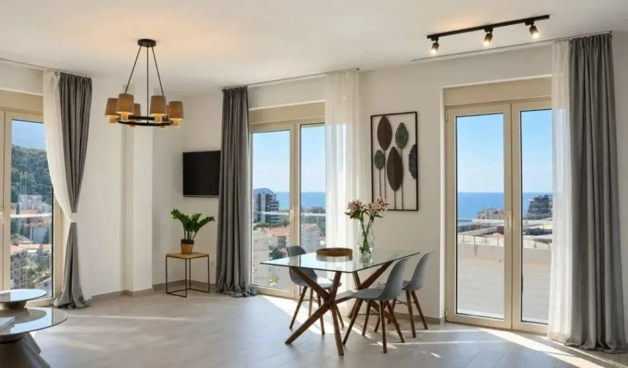 Sale, two bedroom apartment, 74m², Bečići, Budva