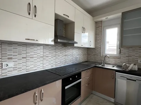 Prodaja, jednosoban stan, 52m², Konik, Podgorica - image 4