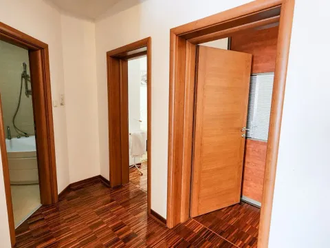 Prodaja, stan, 105m², Kotor, Crna Gora - image 6