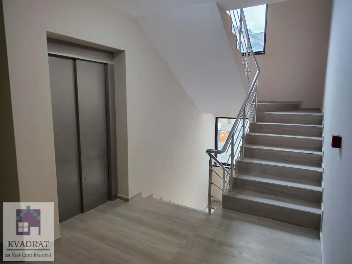 Prodaja, jednosoban stan, 39m², Centar, Zlatibor