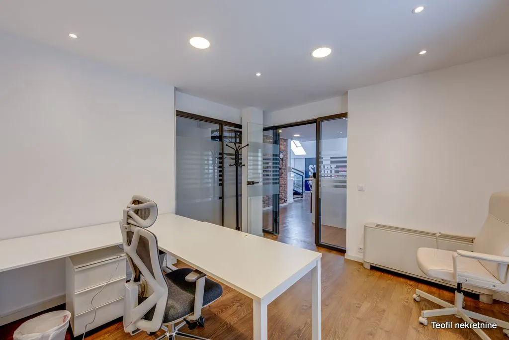 Rent, office space, 230m², Stari Grad, Beograd