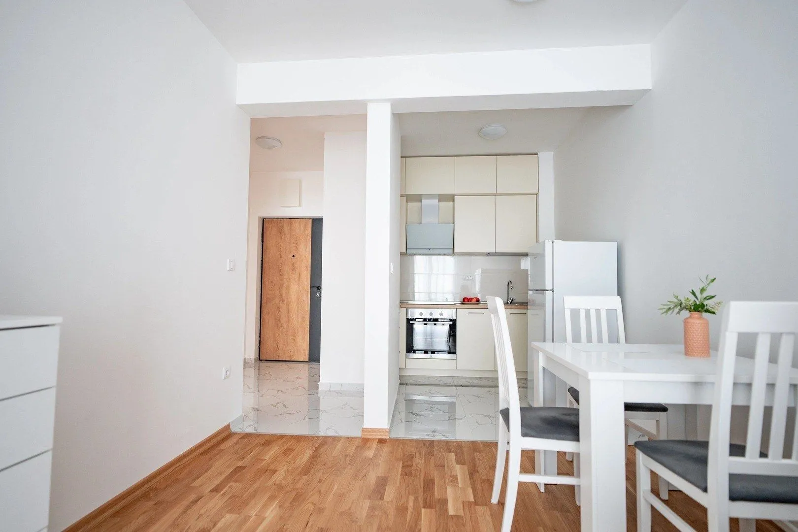 Sale, apartment, 46m², Podkošljun, Budva