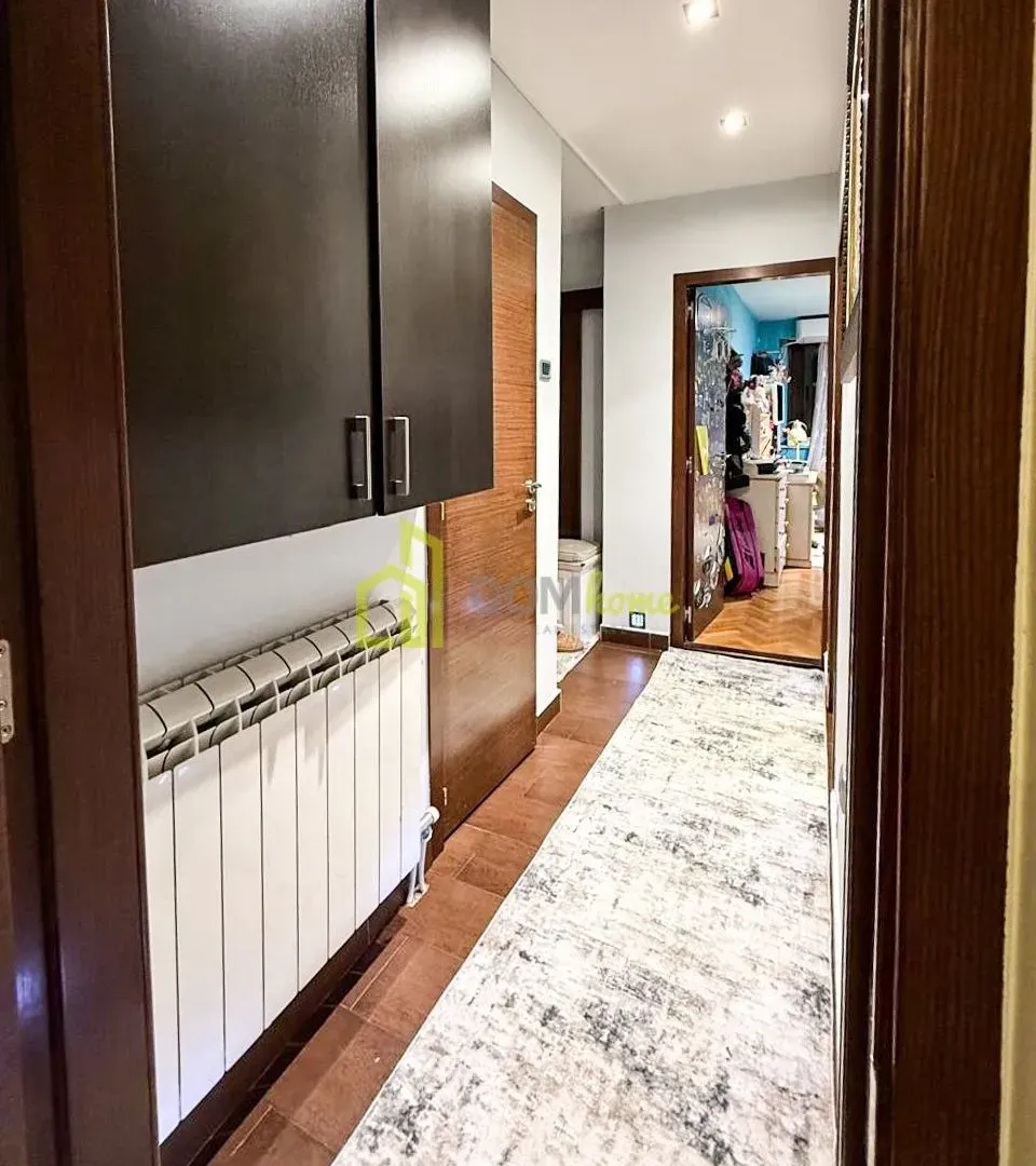 Prodaja, dvosoban stan, 80m², Preko Morače, Podgorica