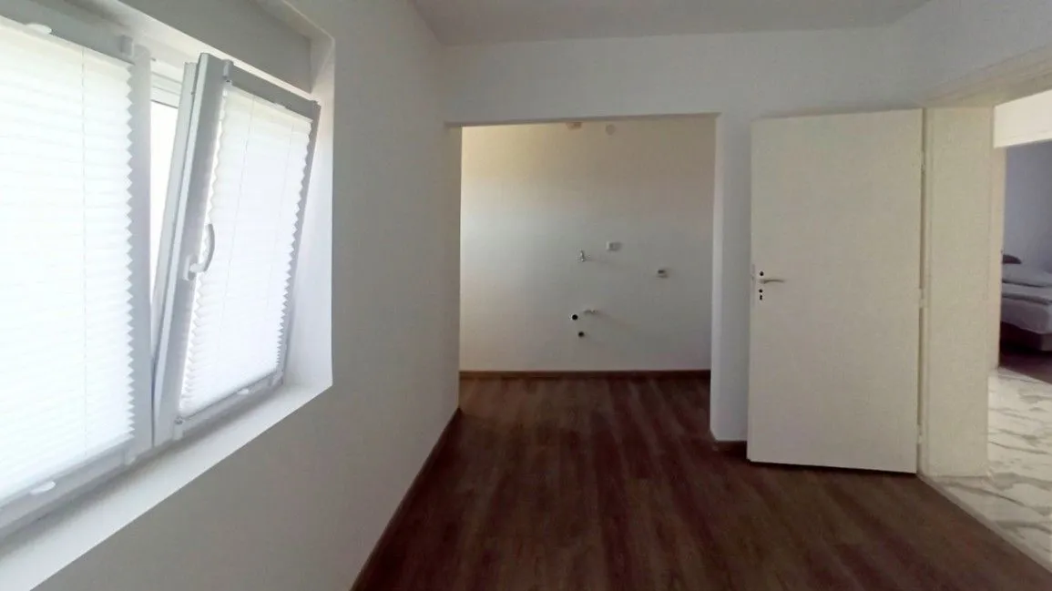 Prodaja, kuća, 170m², Lozničko Polje, Loznica
