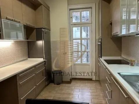 Izdavanje, dvosoban stan, 70m², Stari Grad, Beograd - image 21