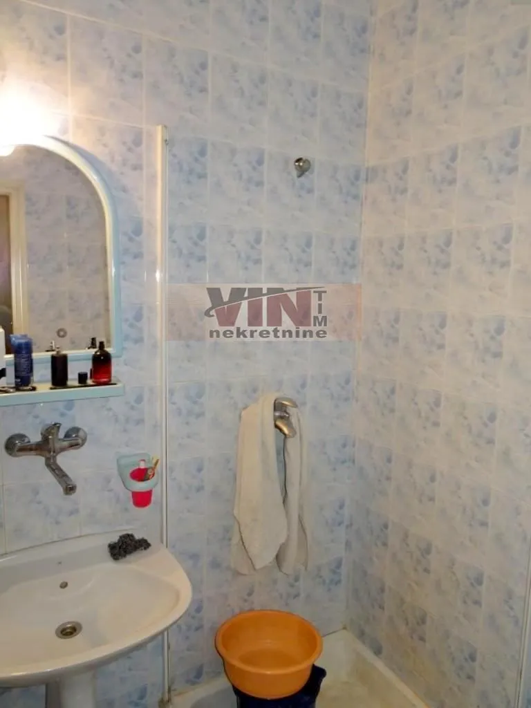 Prodaja, trosoban stan, 71m², Karaburma, Palilula Sve Podlokacije