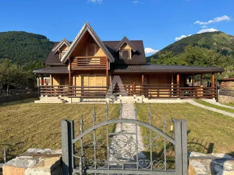 Sale, house, 180m², Kolašin, Crna Gora - image 9