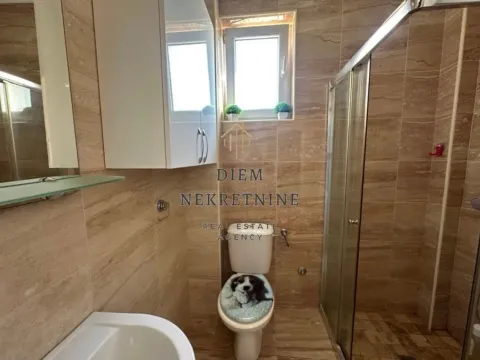 Izdavanje, dvosoban stan, 53m², Igalo, Herceg Novi - image 12