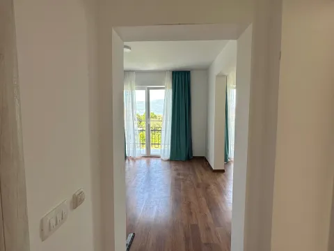 Izdavanje, jednosoban stan, 38m², Seljanovo, Tivat - image 6