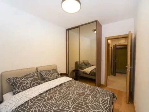 Izdavanje, jednosoban stan, 47m², City Kvart, Podgorica - image 5