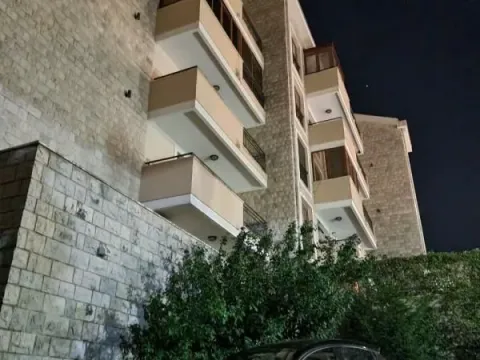 Sale, office space, 18m², Petrovac, Budva - image 2