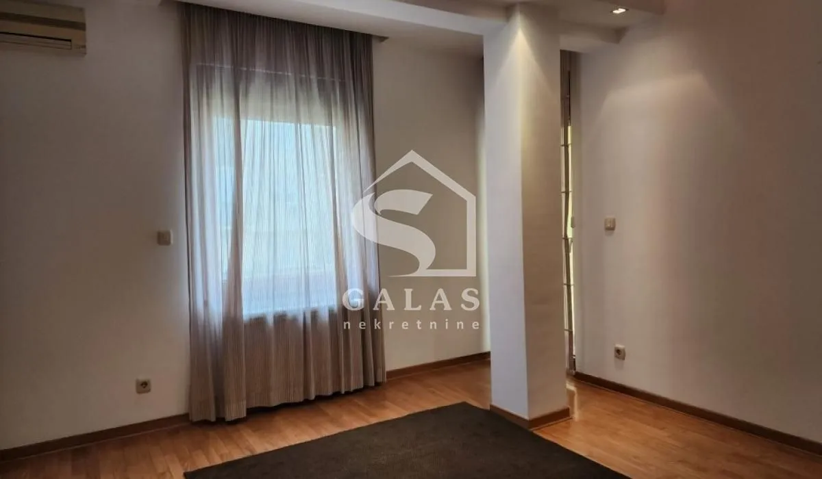 Rent, apartment, 130m², Vračar Hram, Vračar Sve Podlokacije
