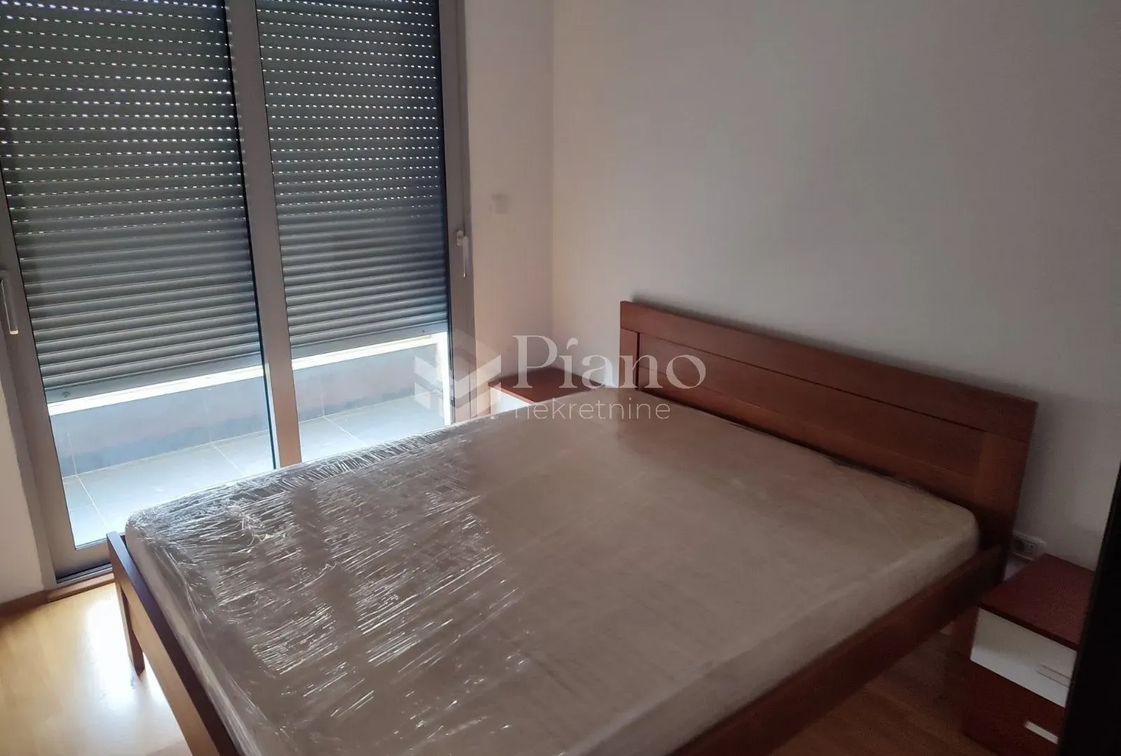Rent, one bedroom apartment, 43m², Blok 9, Podgorica