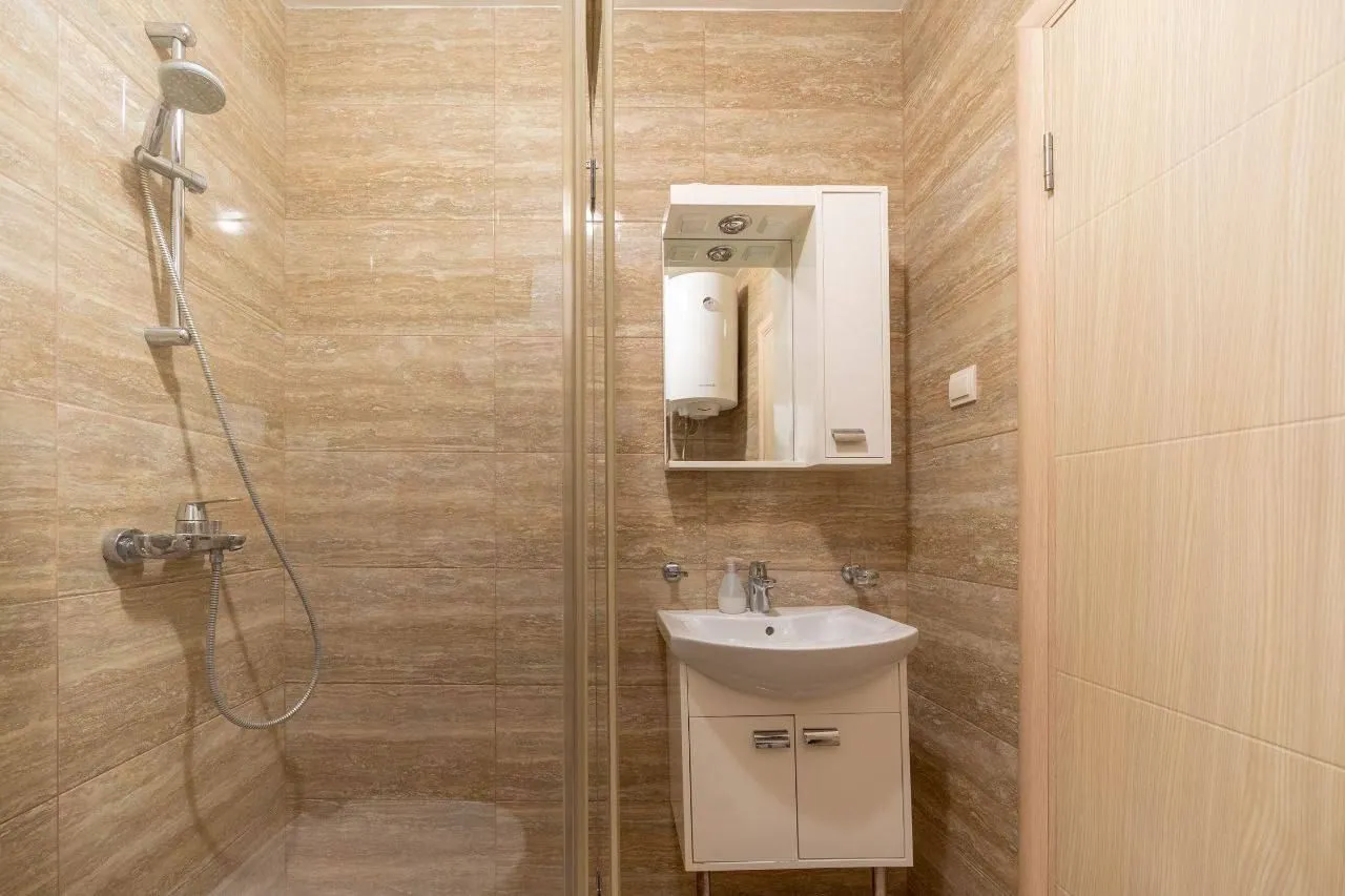 Rent, two bedroom apartment, 70m², Bečići, Budva