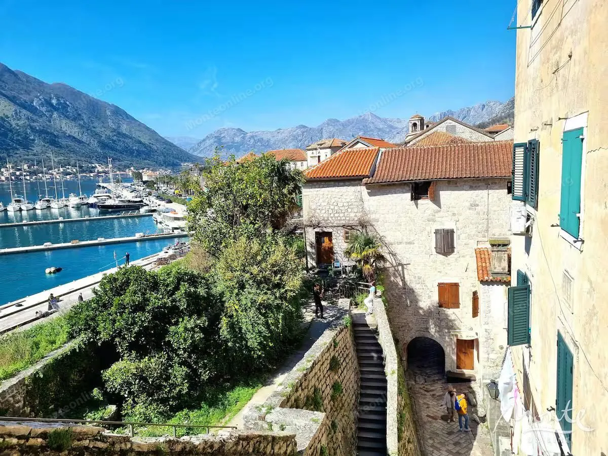 Prodaja, jednosoban stan, 34m², Grad, Kotor