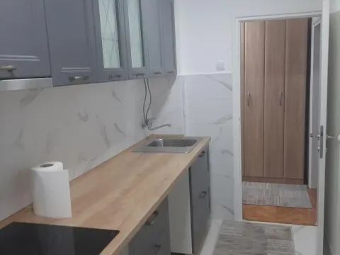 Izdavanje, dvosoban stan, 54m², Centar, Niš - image 10