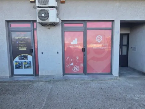 Izdavanje, poslovni prostor, 38m², Stari Aerodrom, Podgorica - image 3