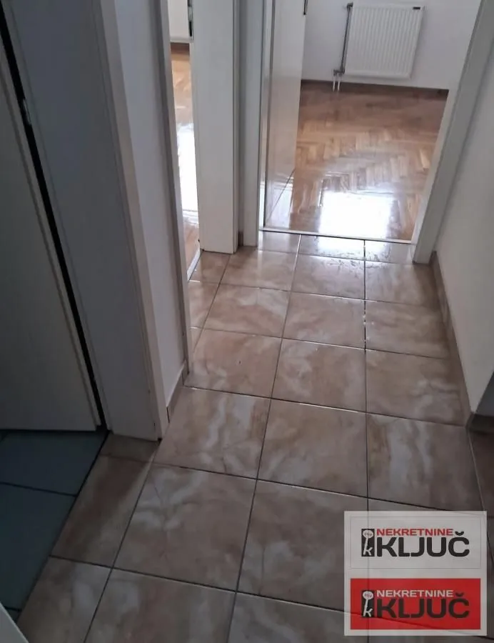 Prodaja, dvosoban stan, 54m², Bulevar patrijarha Pavla, Novi Sad Sve Podlokacije