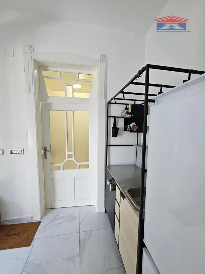 Prodaja, kuća, 49m², Centar, Sombor