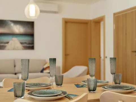 Sale, two bedroom apartment, 67m², Herceg Novi, Crna Gora - image 23