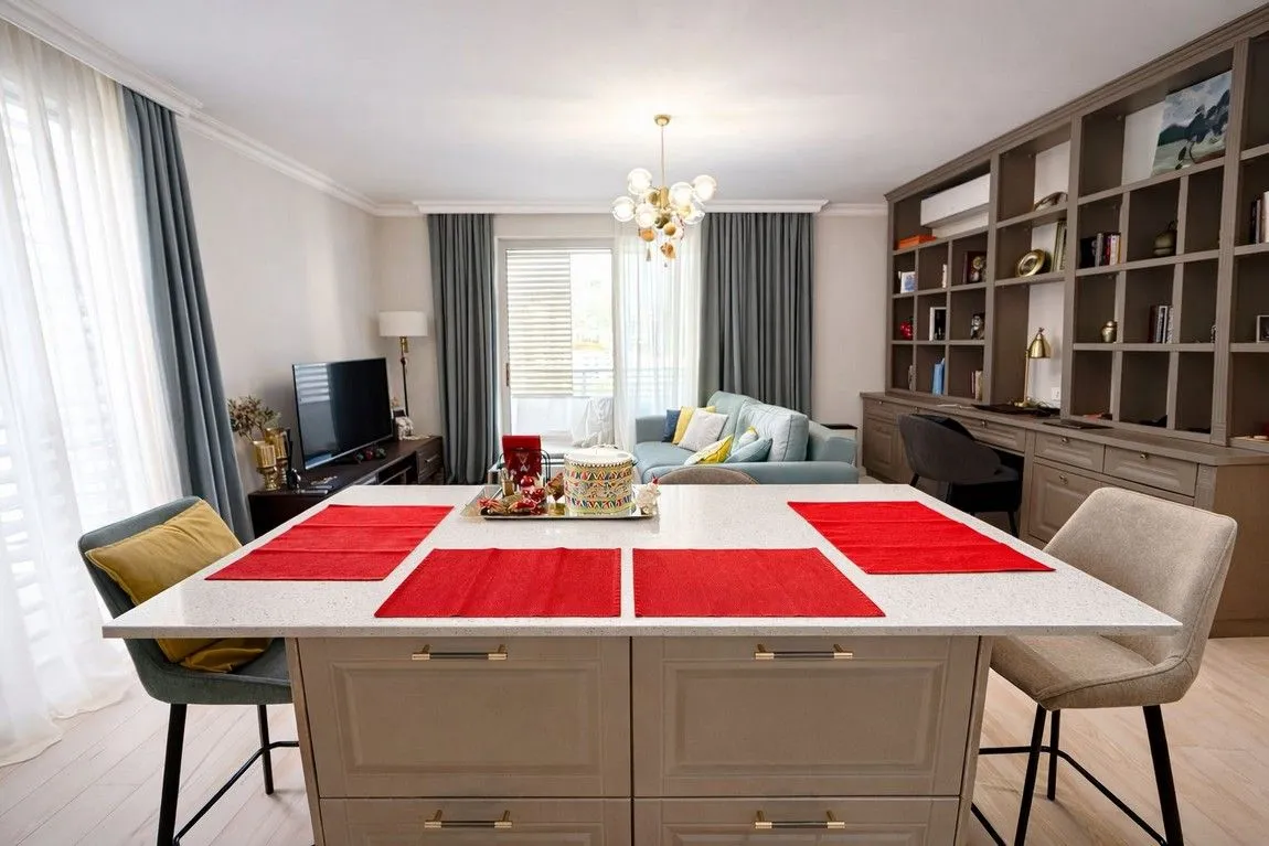 Prodaja, jednosoban stan, 60m², Njivice, Herceg Novi