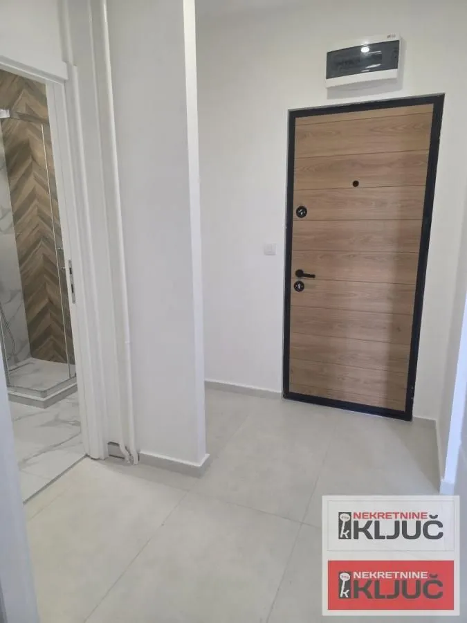 Prodaja, jednosoban stan, 42m², Kej, Novi Sad Sve Podlokacije