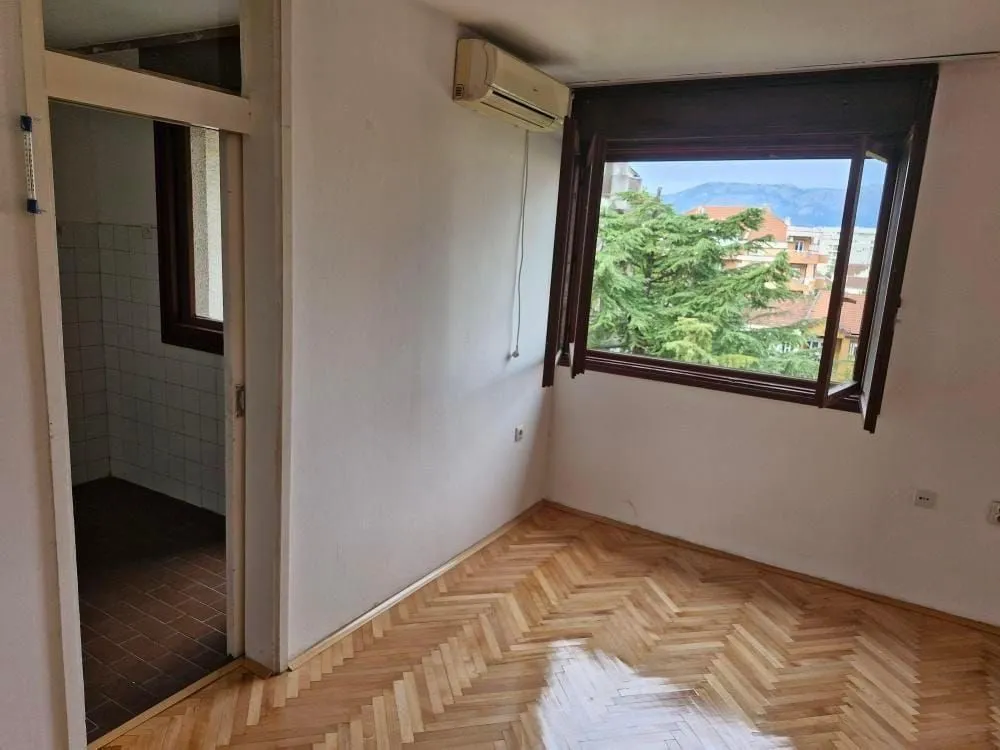 Prodaja, dvosoban stan, 58m², Stari Aerodrom, Podgorica