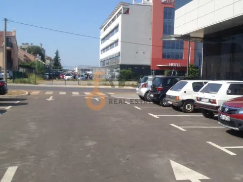 Prodaja, poslovni prostor, 3500m², Stari Aerodrom, Podgorica - image 8